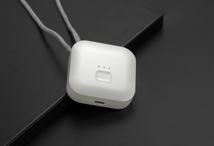 USB Mini Portable Air Purifier Necklace